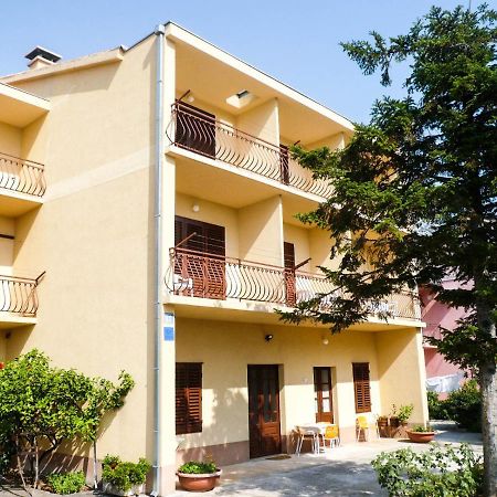 Apartments Saric Makarska Exterior photo