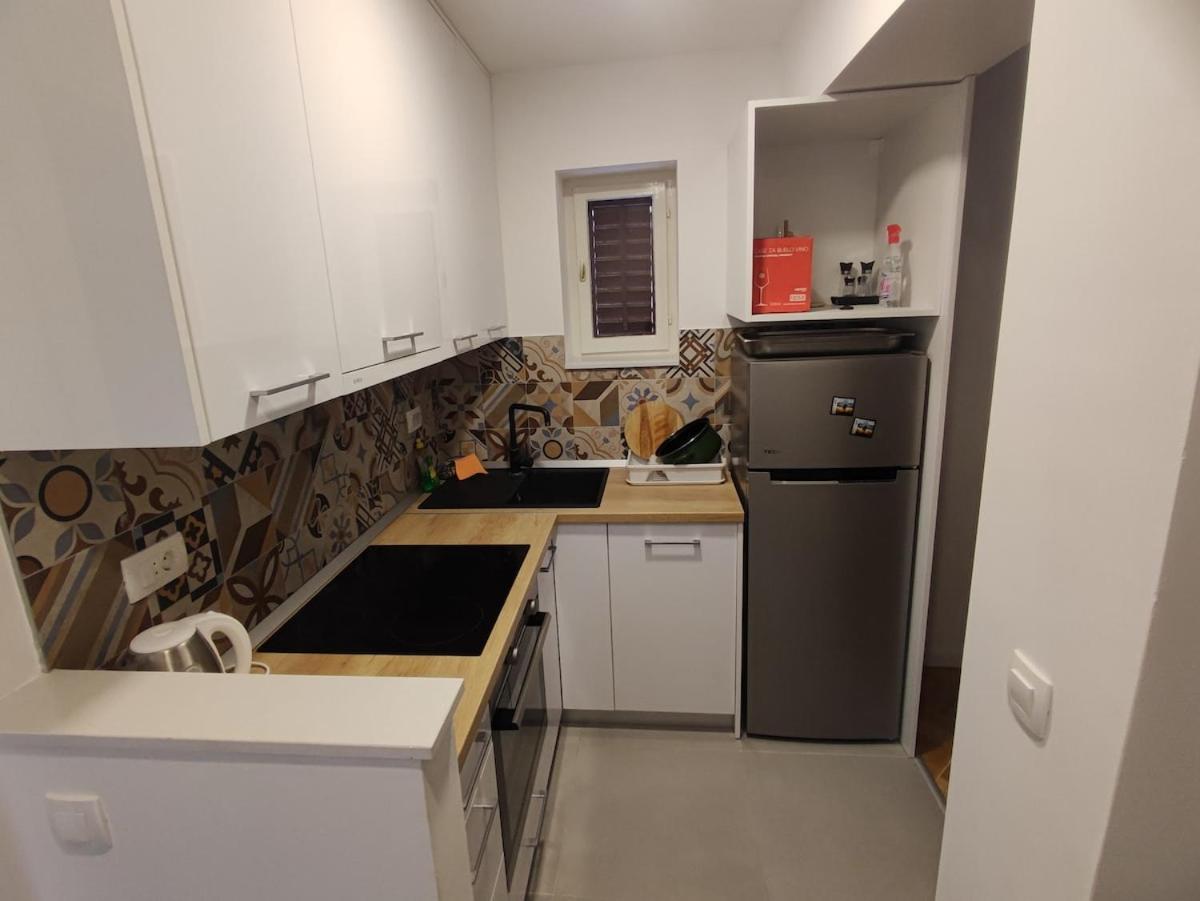 Apartments Saric Makarska Exterior photo