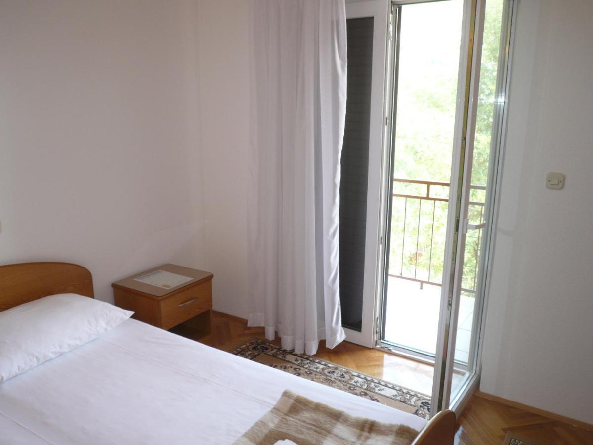 Apartments Saric Makarska Exterior photo